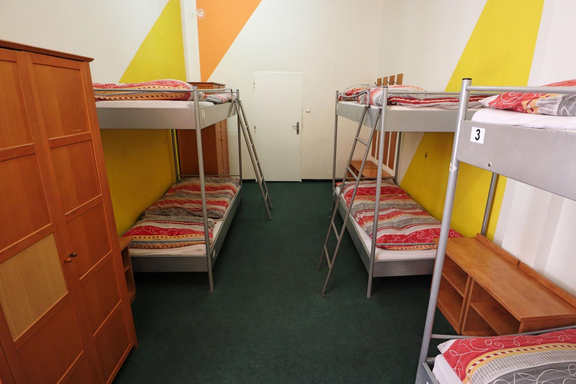 A Plus Hostel - Centrum Praha Bagian luar foto