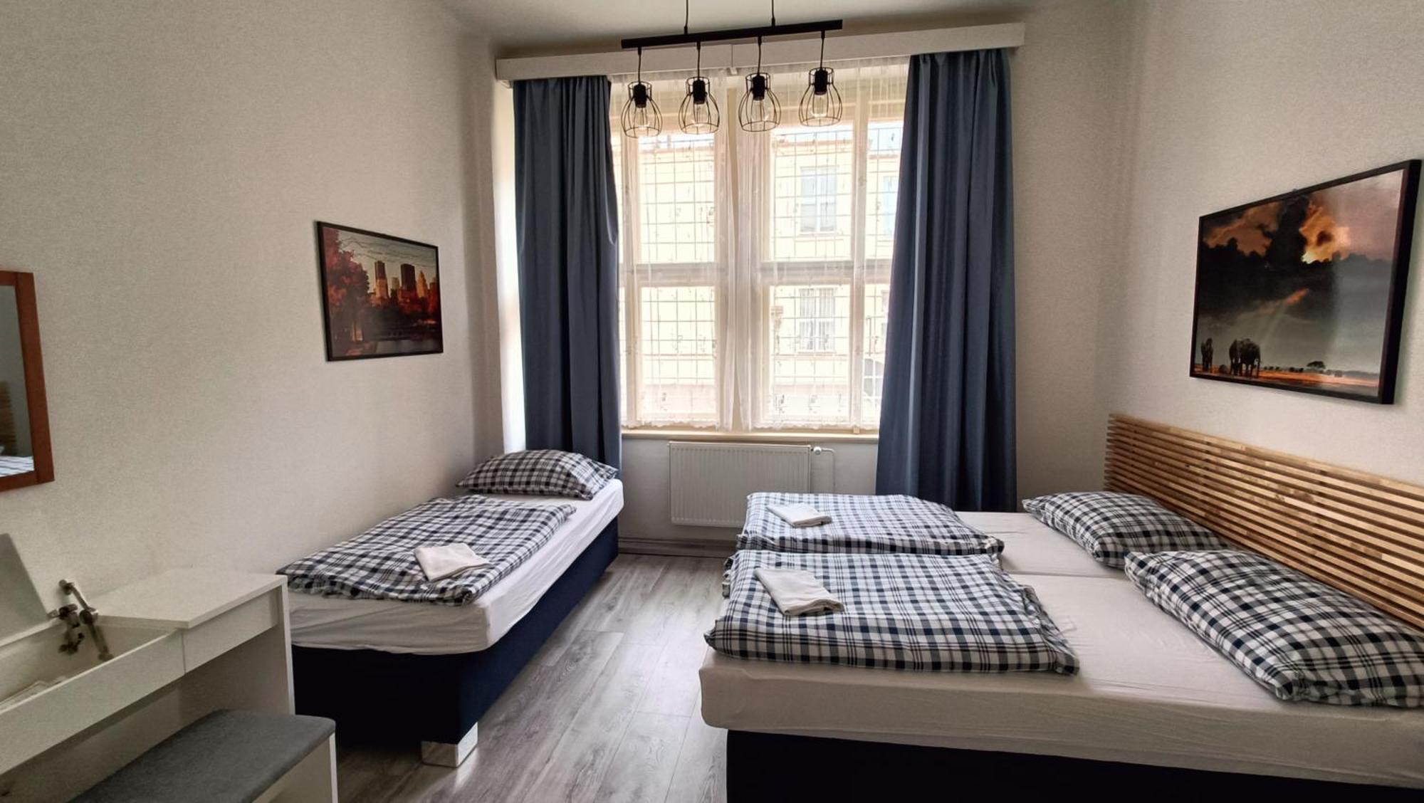 A Plus Hostel - Centrum Praha Bagian luar foto