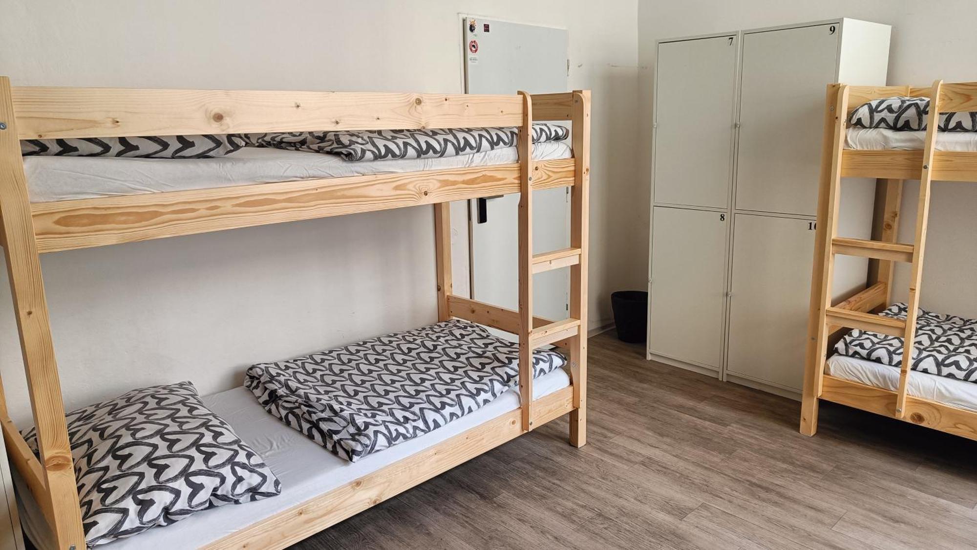 A Plus Hostel - Centrum Praha Bagian luar foto