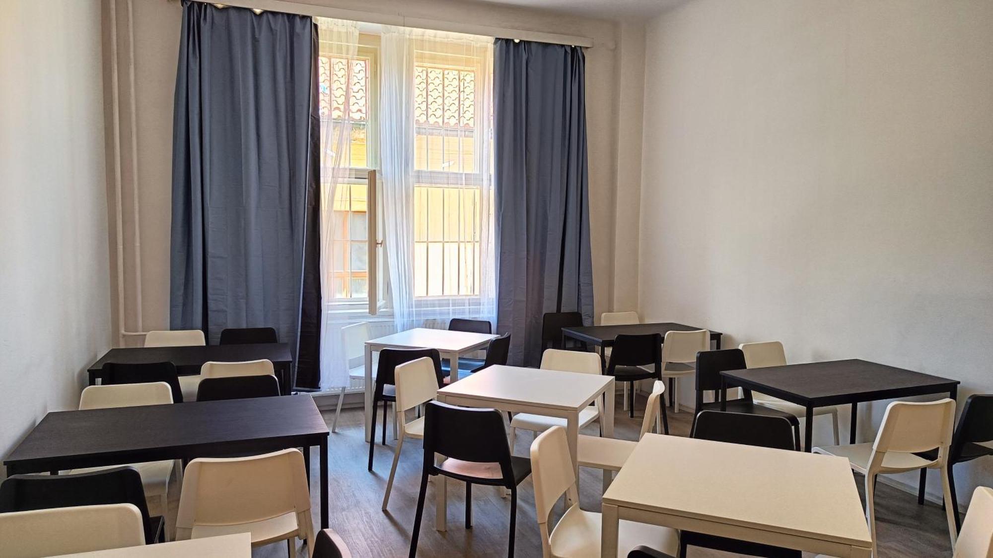 A Plus Hostel - Centrum Praha Bagian luar foto