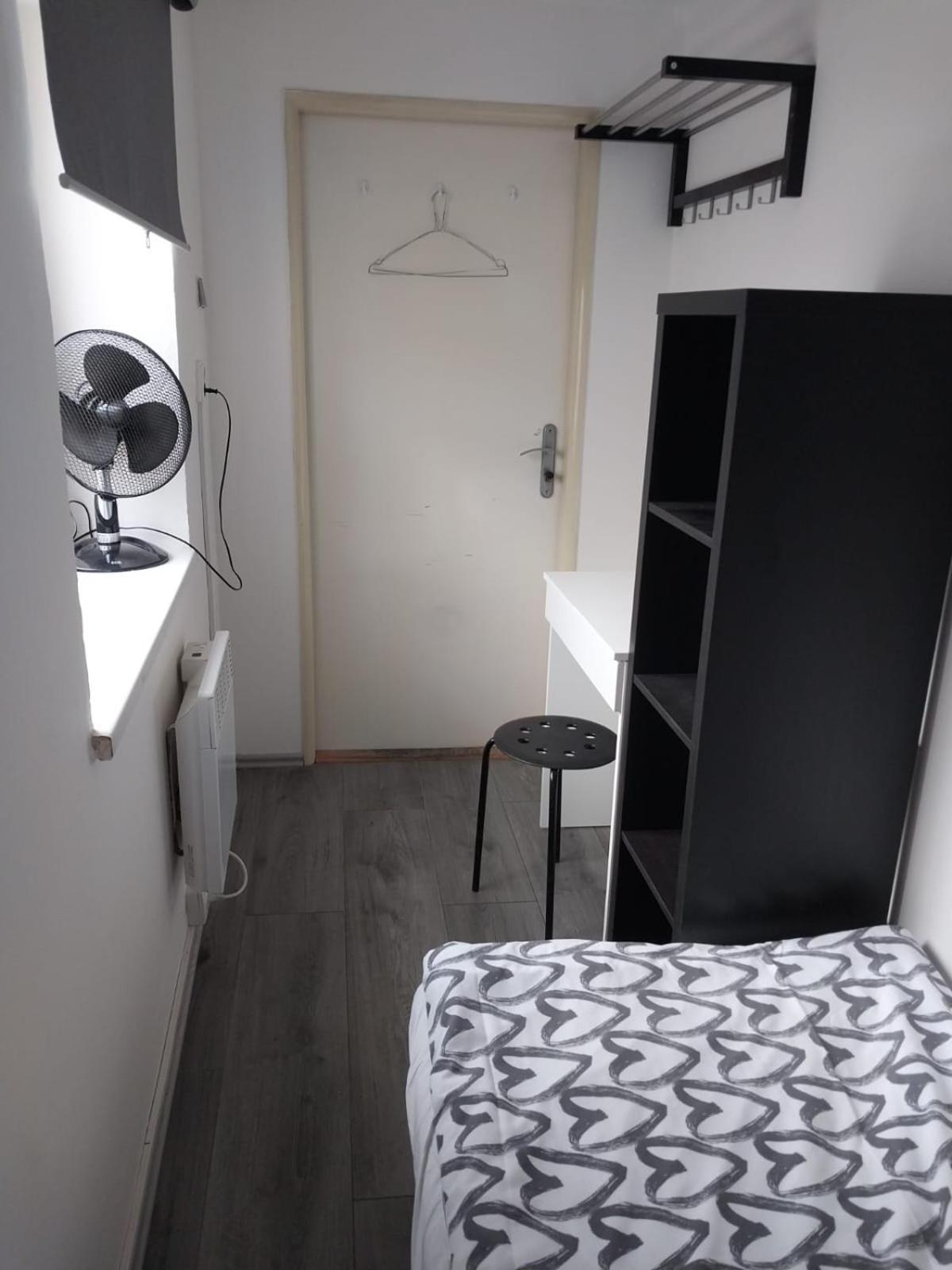 A Plus Hostel - Centrum Praha Bagian luar foto