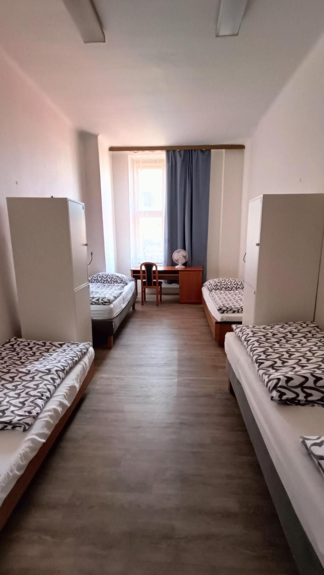 A Plus Hostel - Centrum Praha Bagian luar foto