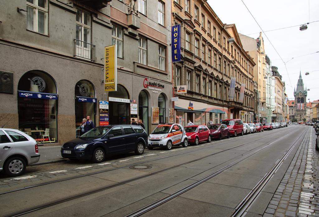 A Plus Hostel - Centrum Praha Bagian luar foto